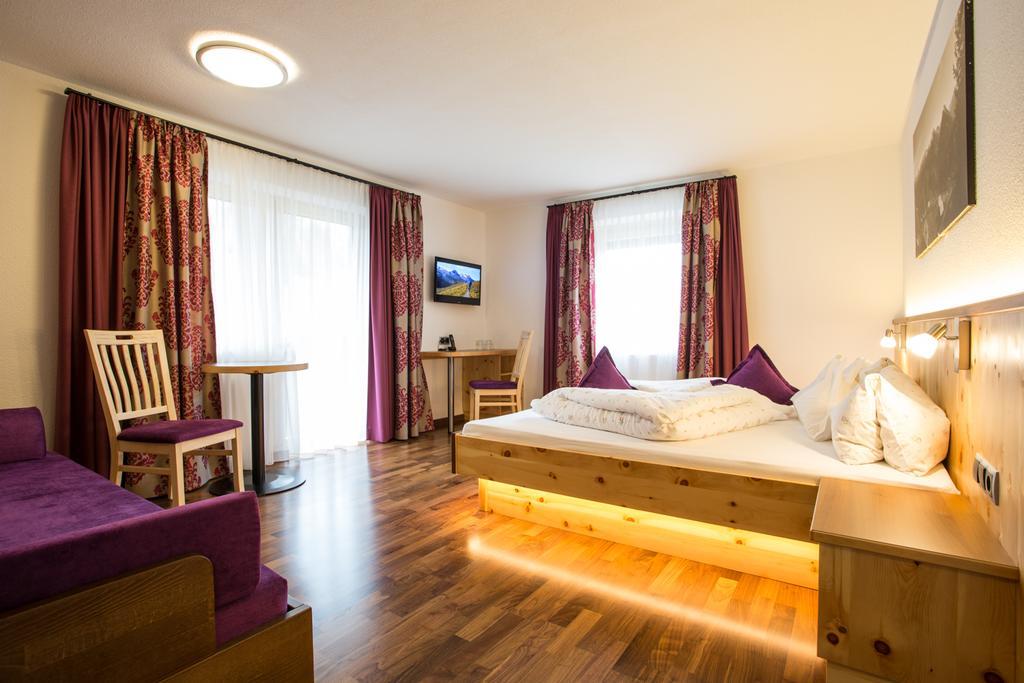 Alpenresidenz Ballunspitze - Kinderhotel Galtür Εξωτερικό φωτογραφία